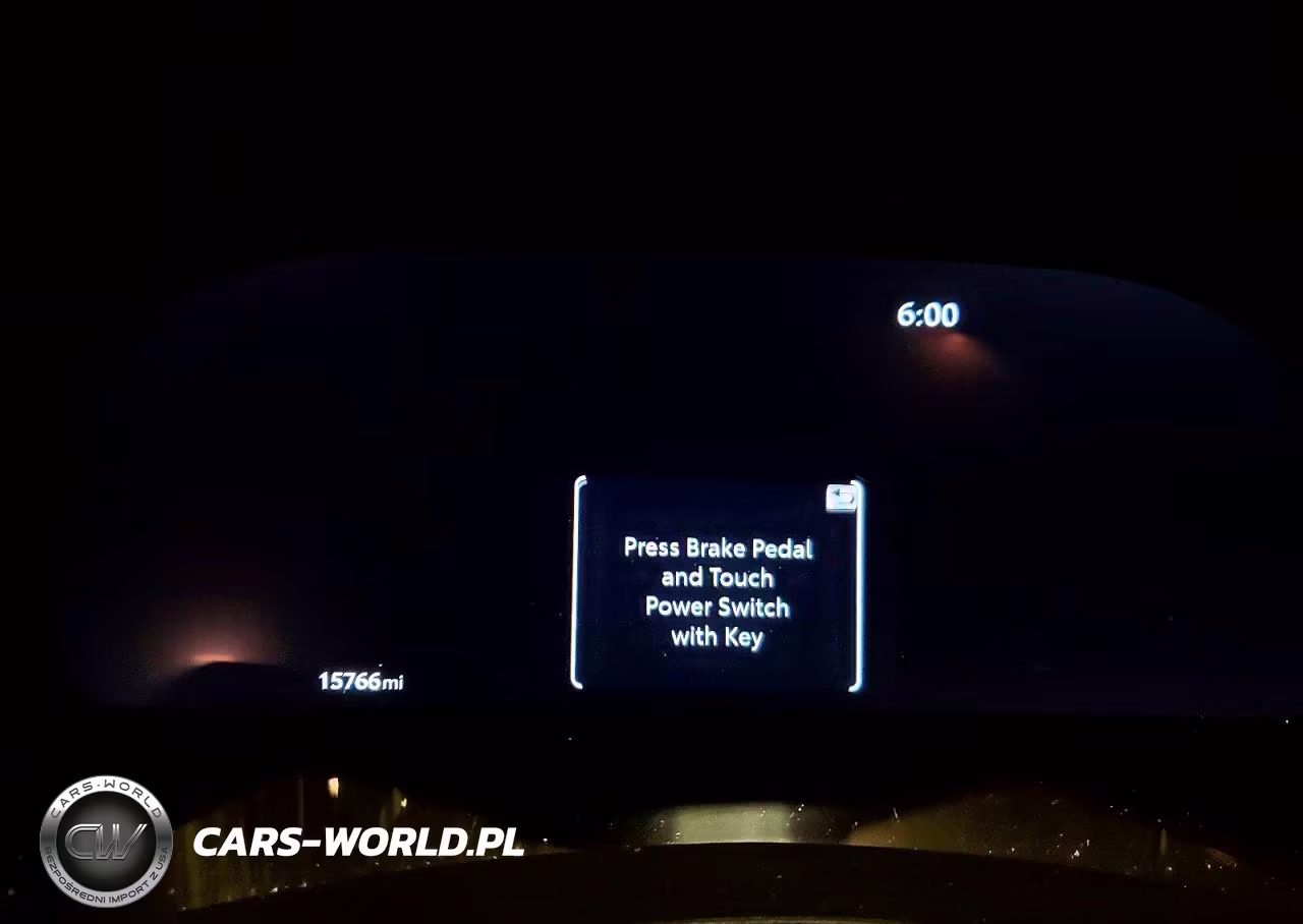 2025 Toyota Highlander Hybrid Platinum VIN:5TDEBRCH2SS688928 - 9