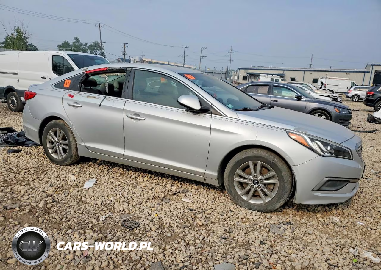 2017 Hyundai Sonata Se VIN:5NPE24AF0HH462437 - 4