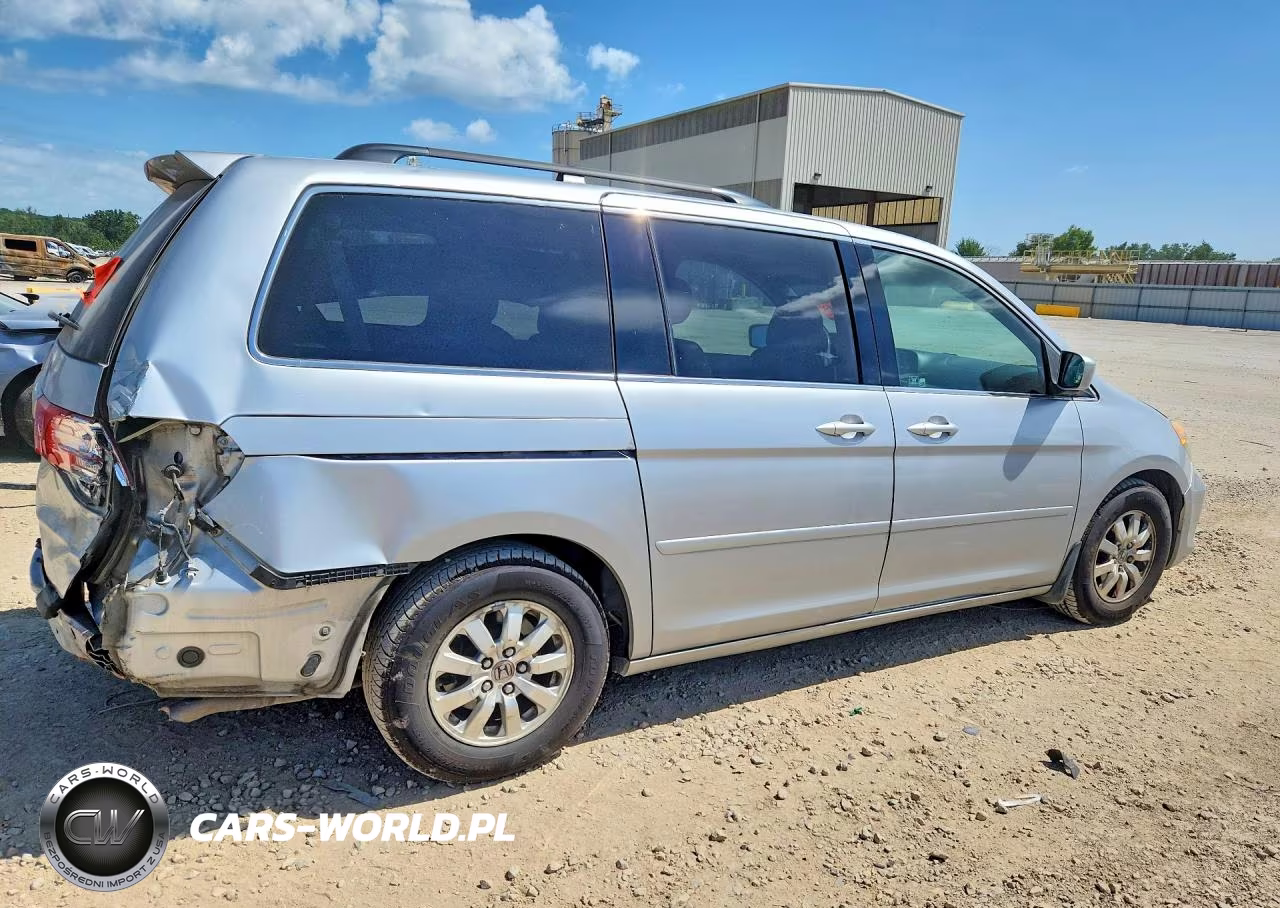 2010 Honda Odyssey Exl VIN:5FNRL3H61AB080114 - 3