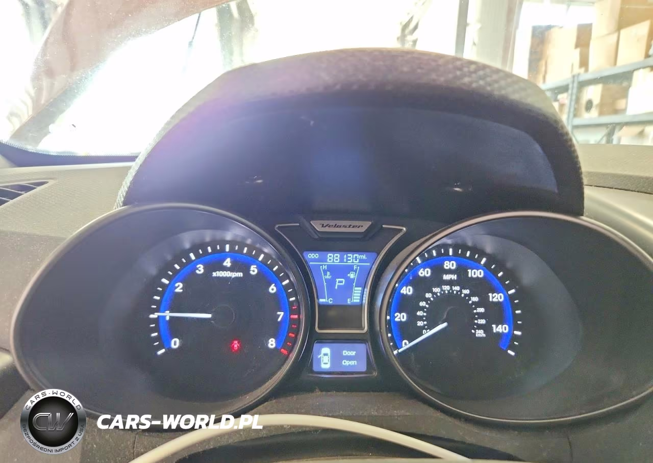 2014 Hyundai Veloster Turbo VIN:KMHTC6AE7EU198508 - 9