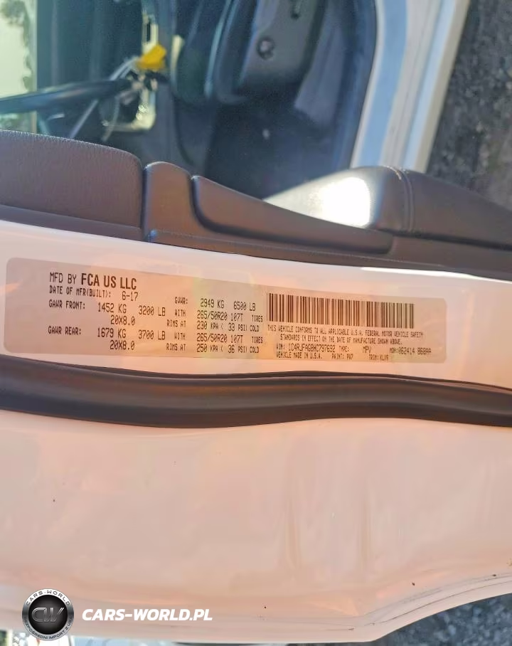 2017 Jeep Grand Cherokee Laredo VIN:1C4RJFAG8HC797692 - 13