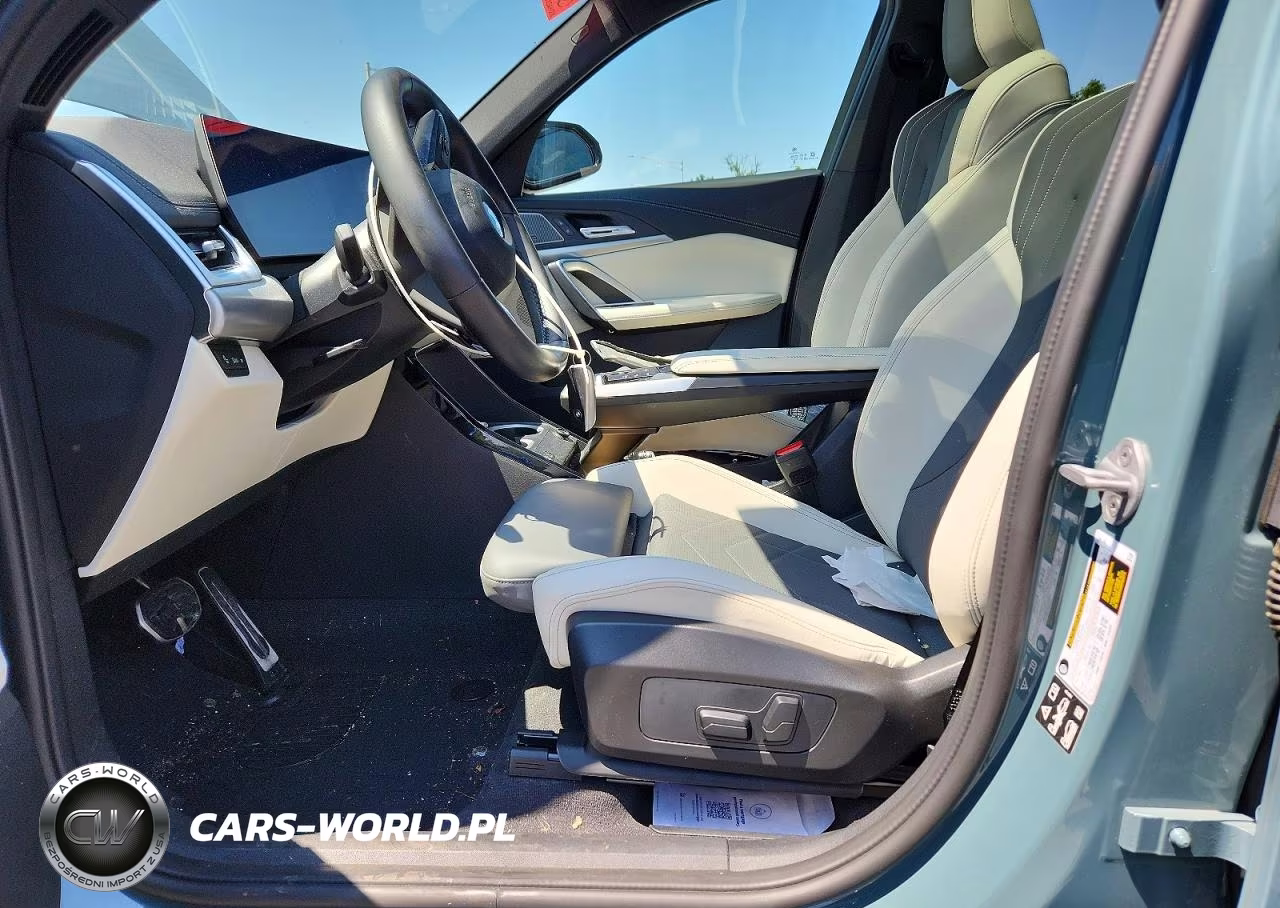 2026 BMW X1 xDrive28I VIN:WBX73EF09T5468636 - 7