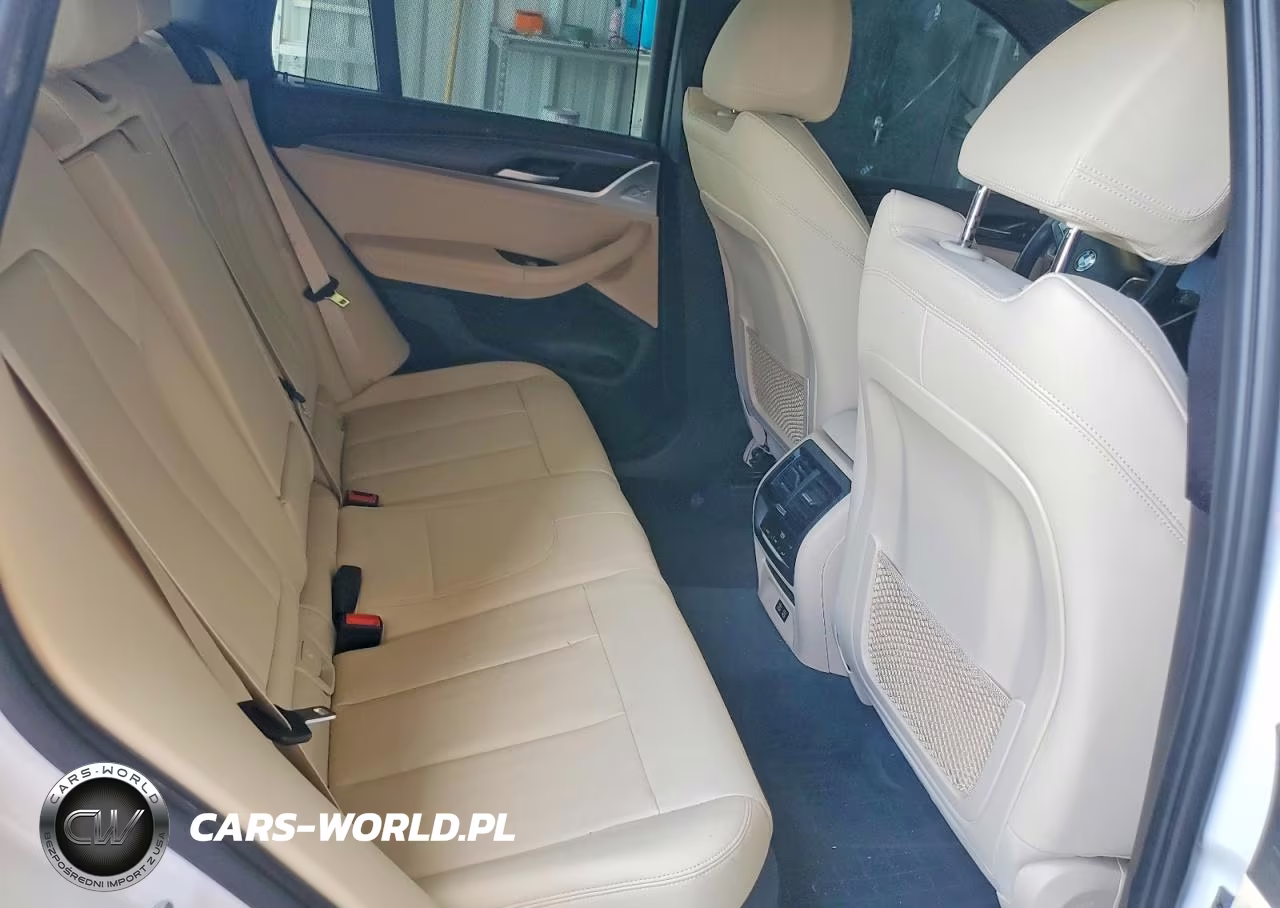 2020 BMW X3 xDrive30I VIN:5UXTY5C05L9B10137 - 10