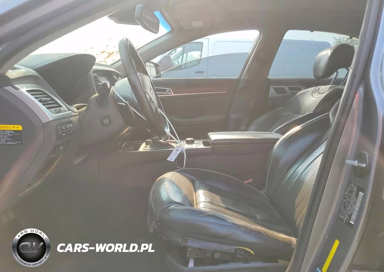 2015 Hyundai Genesis 3.8L VIN:KMHGN4JE2FU102995 - 7