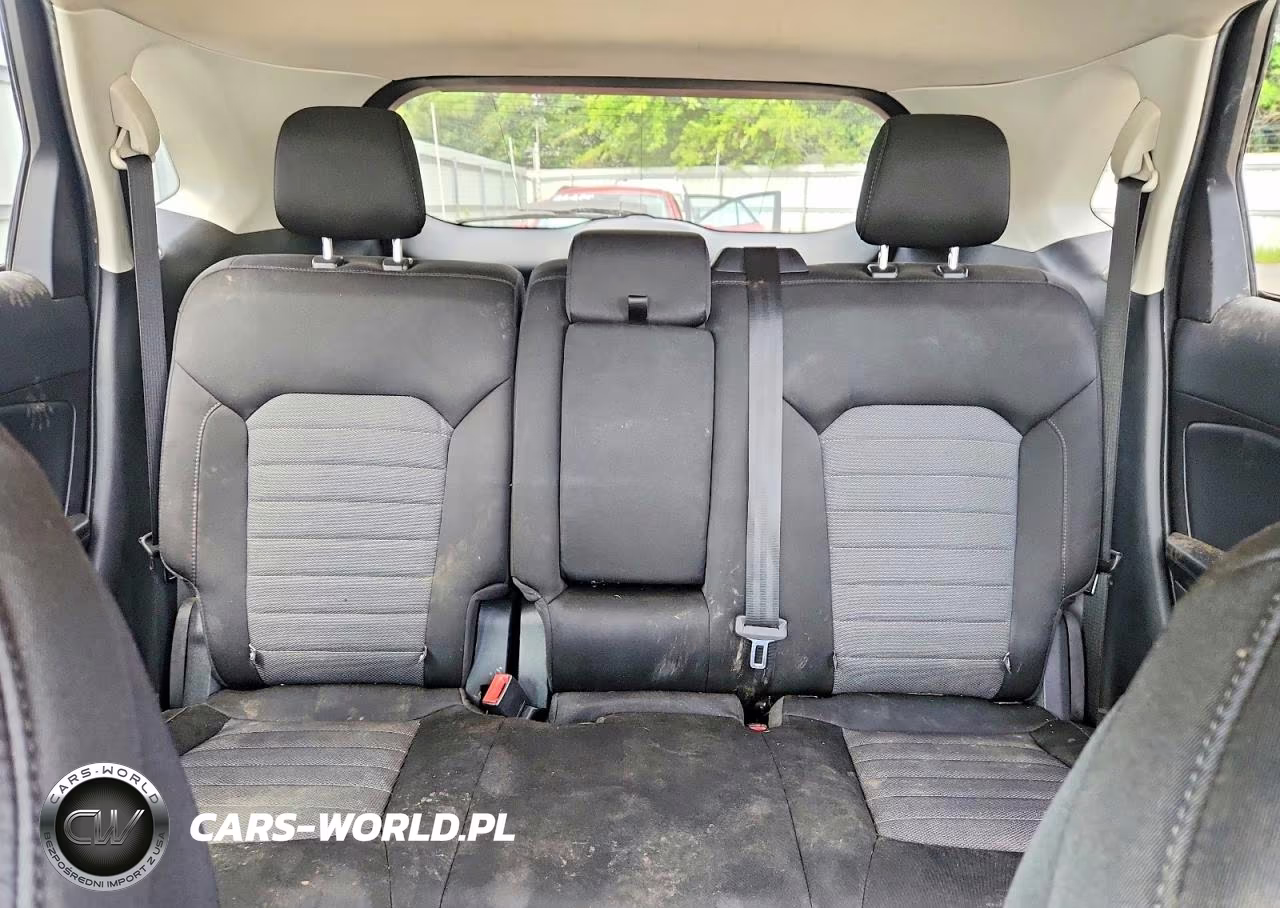 2021 Ford Edge Se VIN:2FMPK3G94MBA16331 - 10