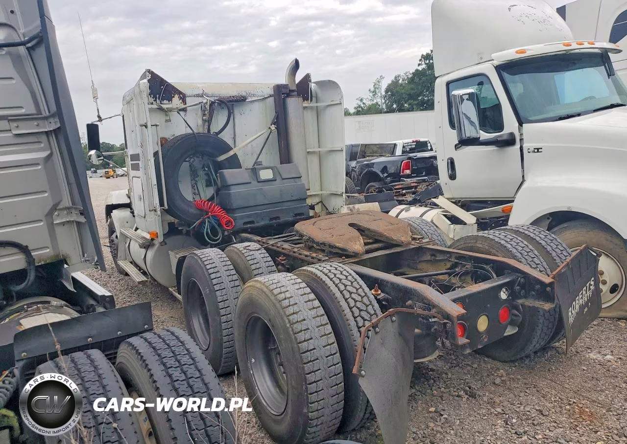 1993 Freightliner Fld120 VIN:1FUYDCYB7PH469251 - 2