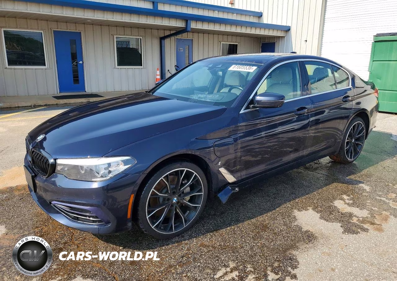 2019 BMW 530Xe