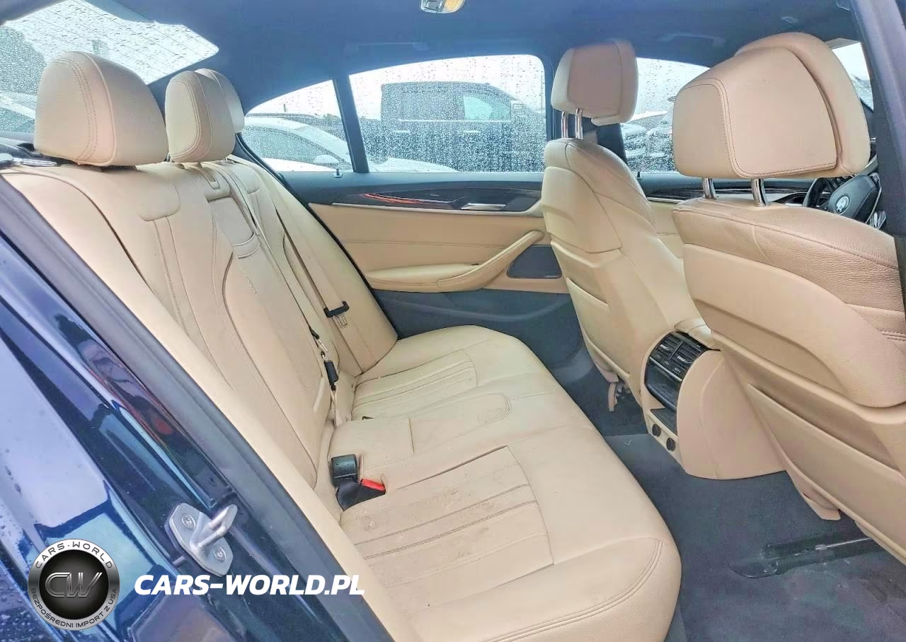 2019 BMW 530Xe VIN:WBAJB1C5XKB375586 - 10