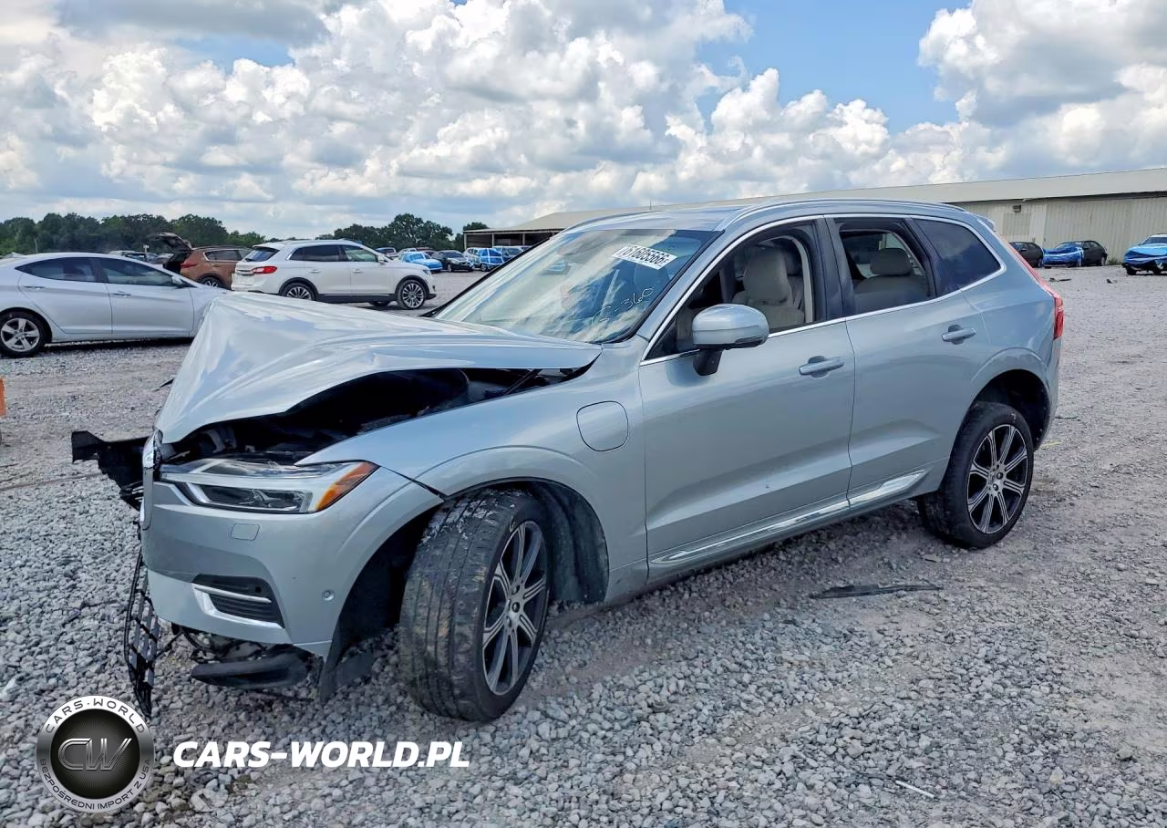 2018 Volvo Xc60 T8 Inscription – zdjęcie 1 z 13