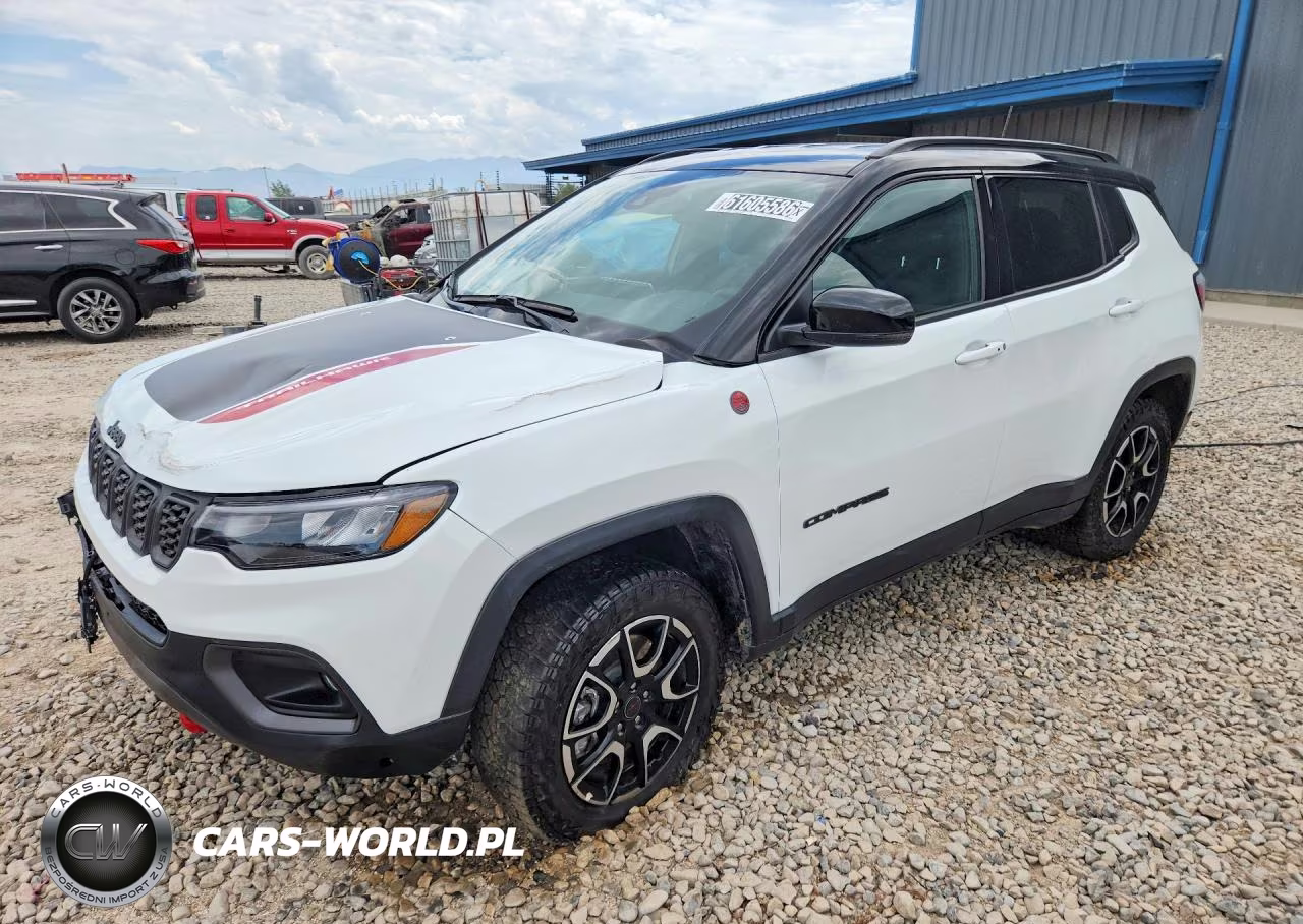 2026 Jeep Compass Trailhawk – zdjęcie 1 z 13