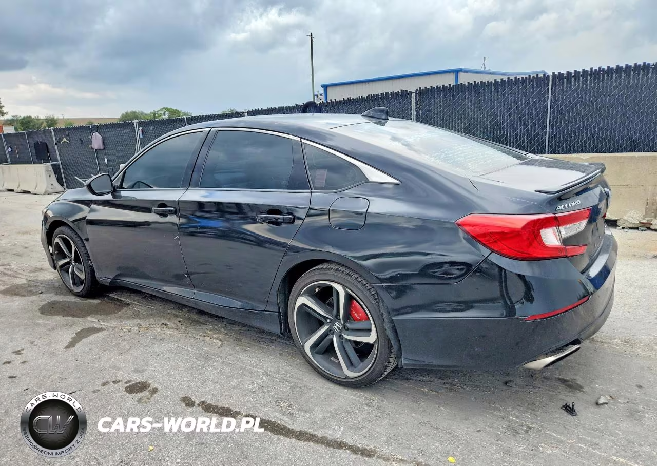 2018 Honda Accord Sport VIN:1HGCV1F37JA048226 - 2