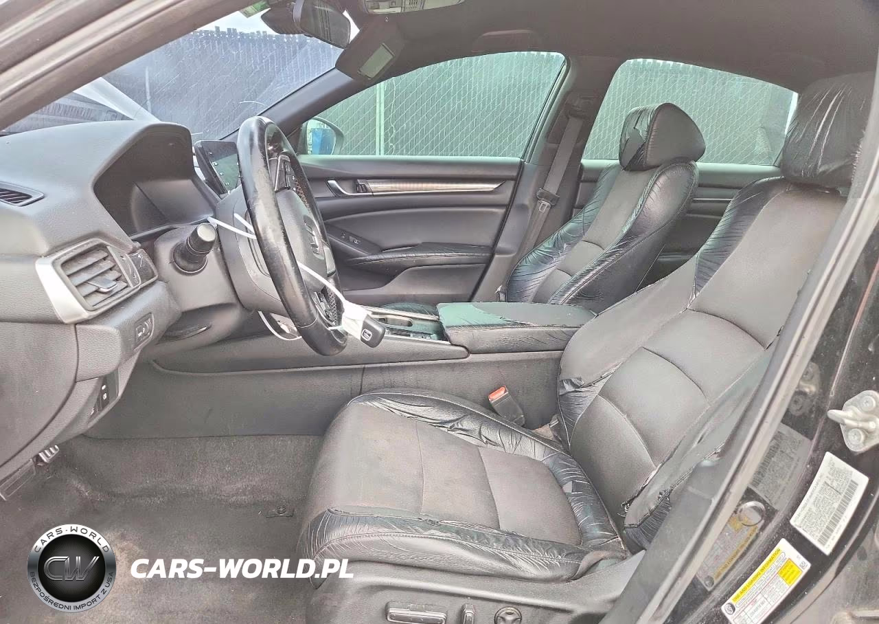 2018 Honda Accord Sport VIN:1HGCV1F37JA048226 - 7