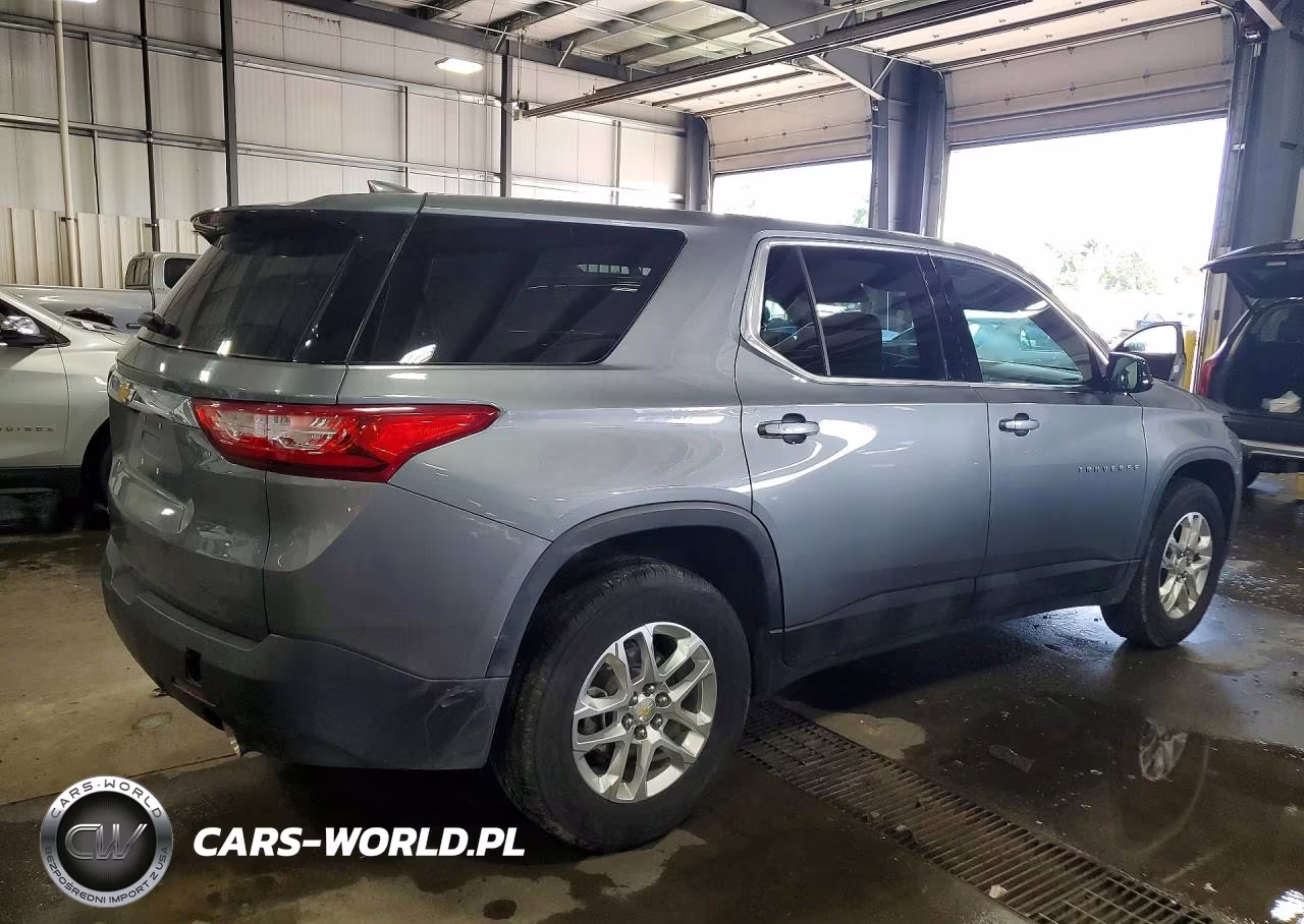 2020 Chevrolet Traverse Ls VIN:1GNERFKW9LJ115783 - 3