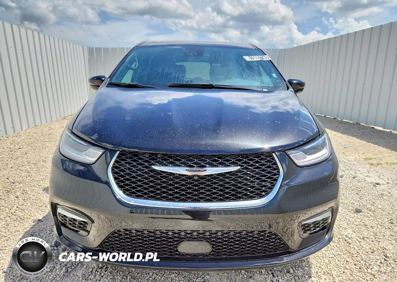 2026 Chrysler Pacifica Select VIN:2C4RC1BG0TR191573 - 5