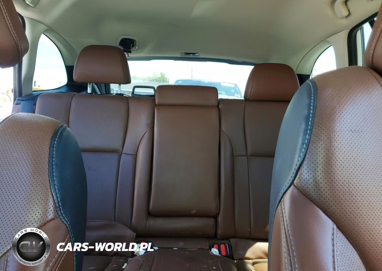 2020 Subaru Outback Touring VIN:4S4BTAPCXL3261818 - 10