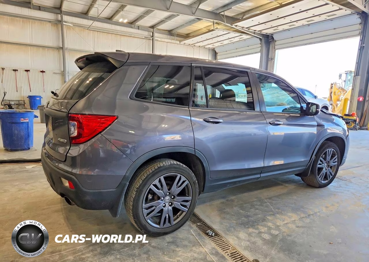 2019 Honda Passport VIN:5FNYF8H58KB006519 - 3