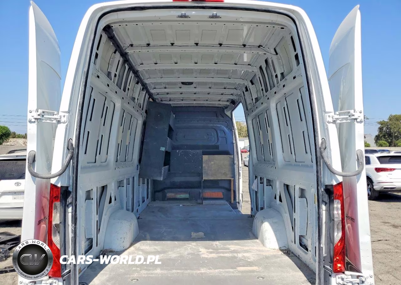 2021 Mercedes-Benz Sprinter 2500 Delivery Van VIN:W1Y4ECHY5MT059768 - 10