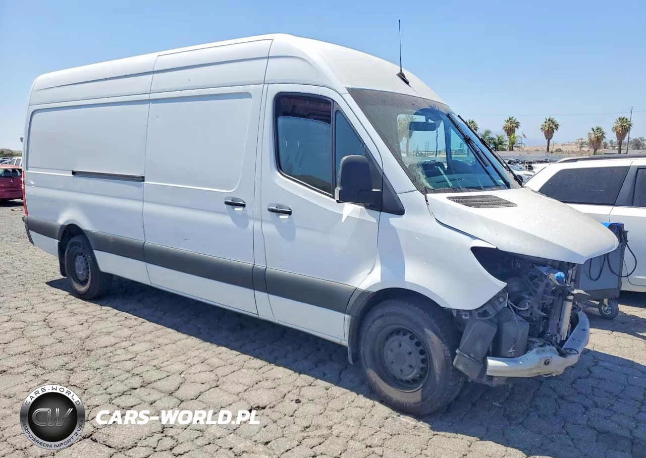 2021 Mercedes-Benz Sprinter 2500 Delivery Van VIN:W1Y4ECHY5MT059768 - 4