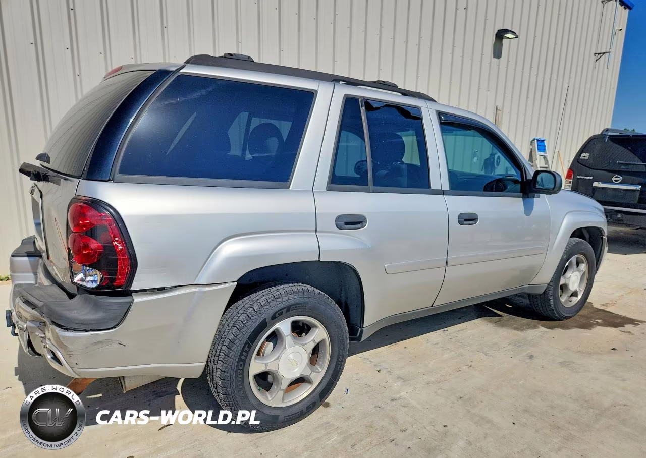 2007 Chevrolet Trailblazer Ls-Lt VIN:1GNDS13S672305488 - 3