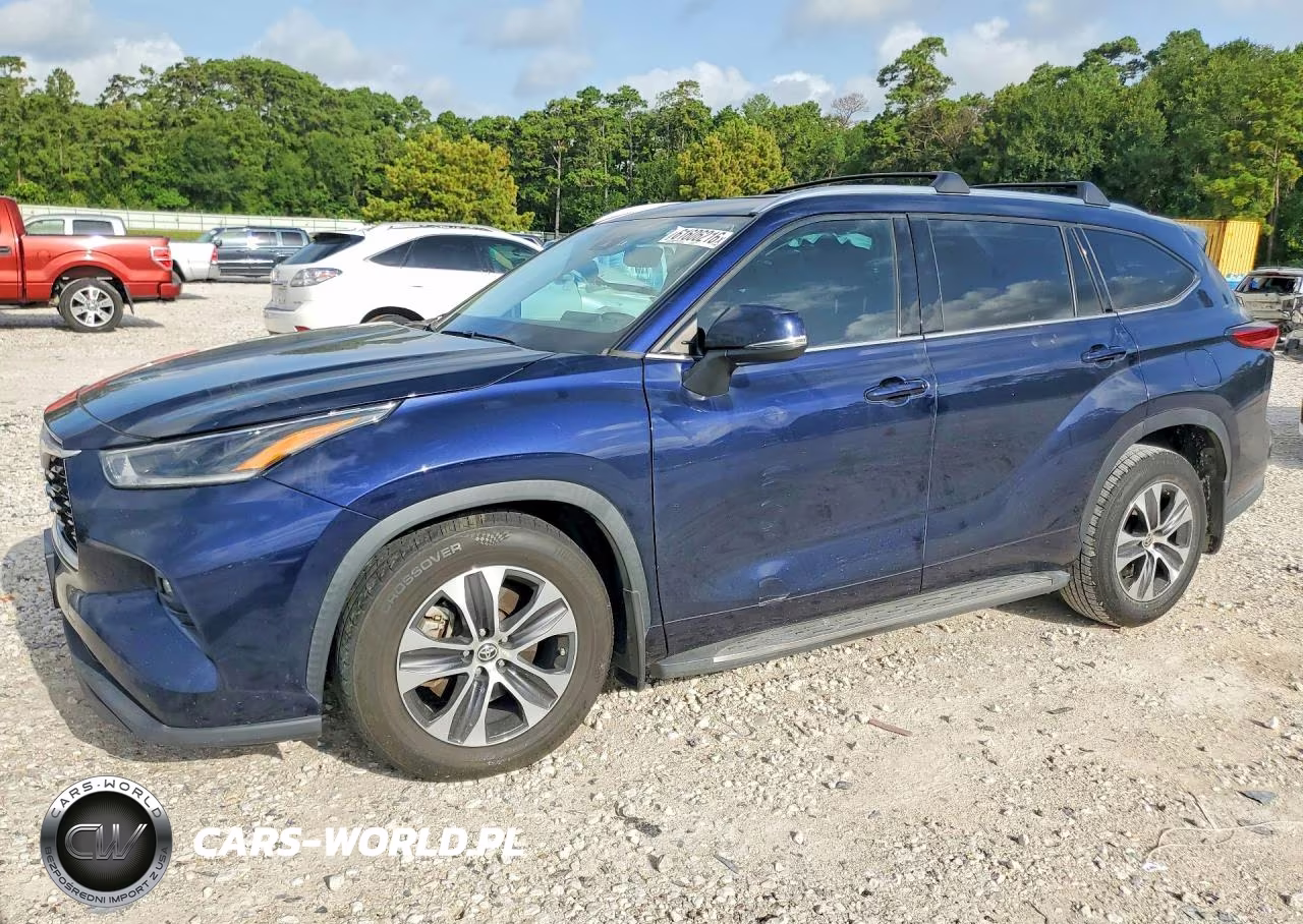 2021 Toyota Highlander Xle