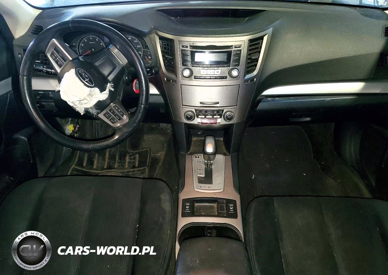 2013 Subaru Outback 2.5I Premium VIN:4S4BRCCC8D3295368 - 8