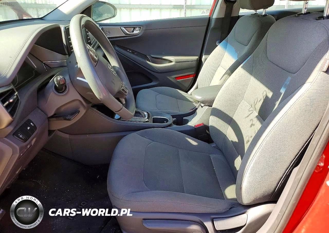 2020 Hyundai Ioniq Blue VIN:KMHC65LC7LU227757 - 7