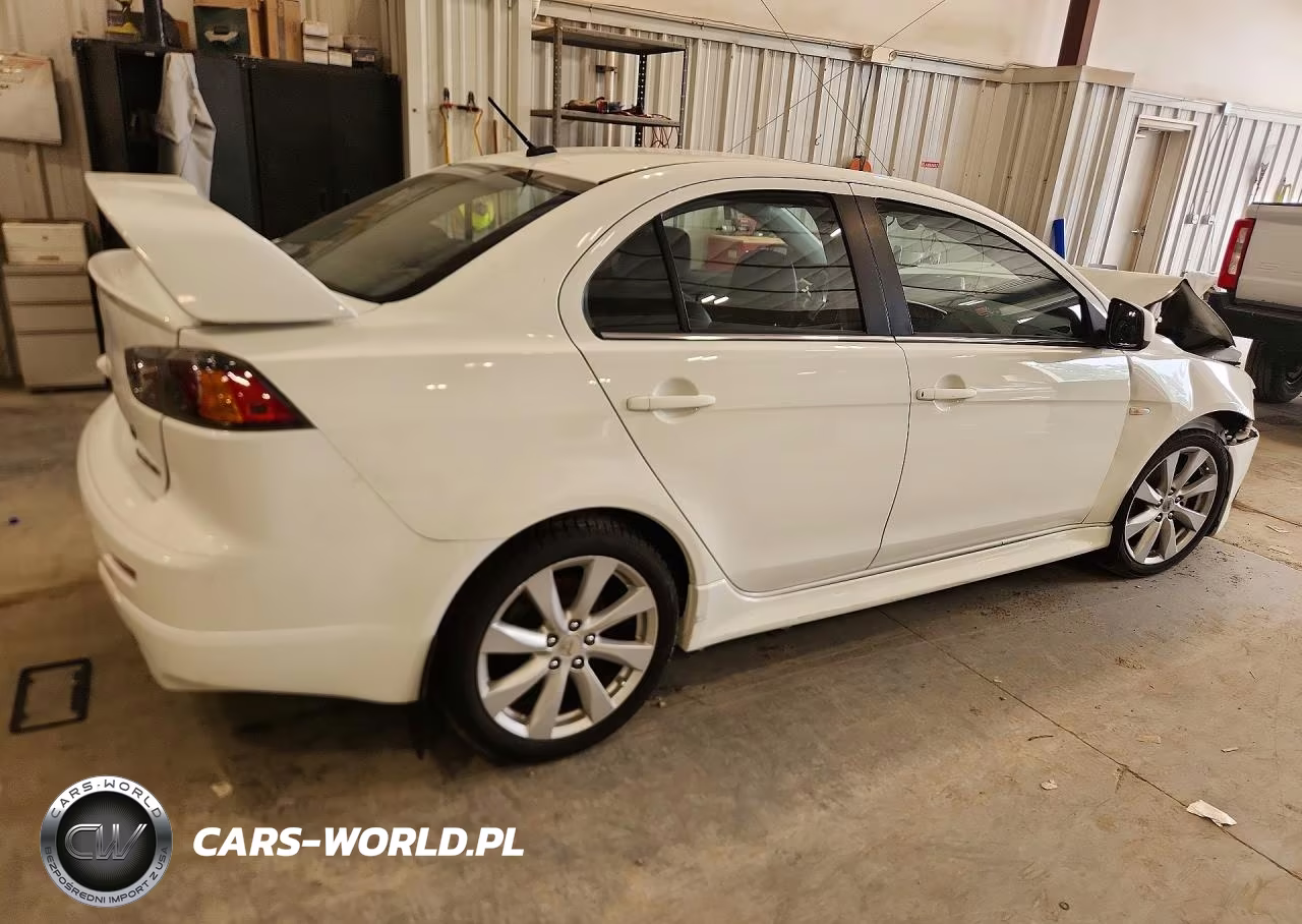 2013 Mitsubishi Lancer Ralliart VIN:JA32V6FV6DU000551 - 3