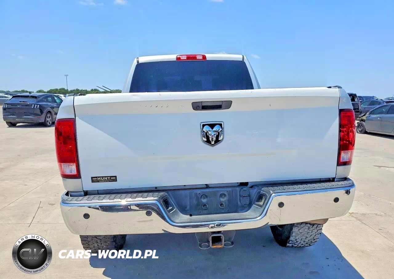2017 Ram 2500 St VIN:3C6UR5CL2HG713409 - 6
