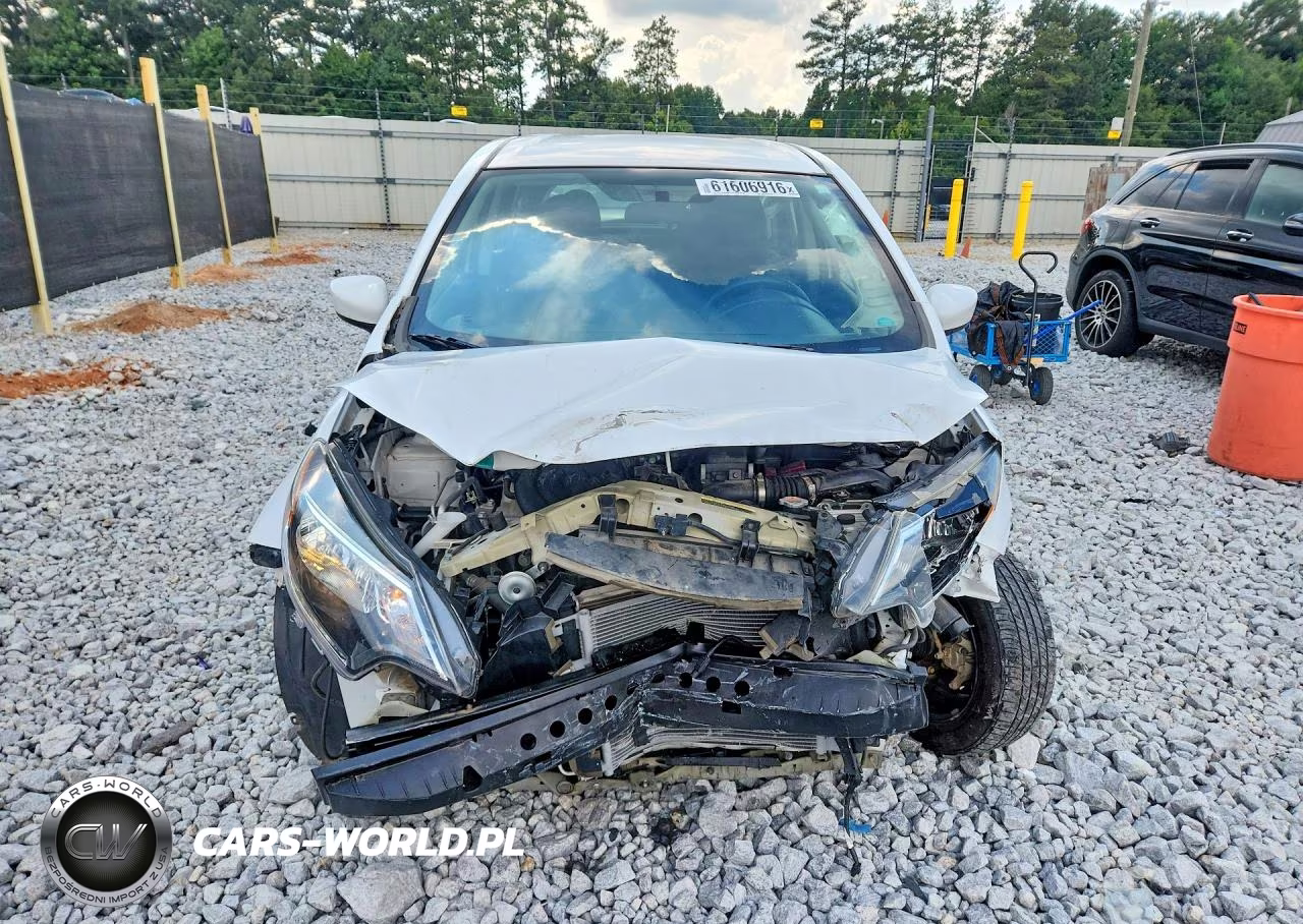 2019 Nissan Versa Note Sv VIN:3N1CE2CP9KL358497 - 5