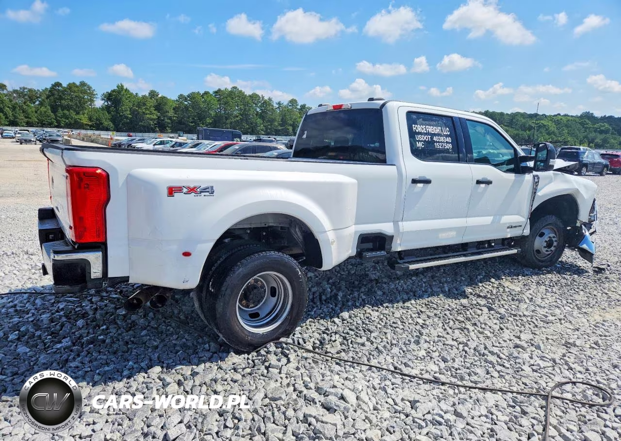 2024 Ford F350 Super Duty VIN:1FT8W3DTXRED20207 - 3