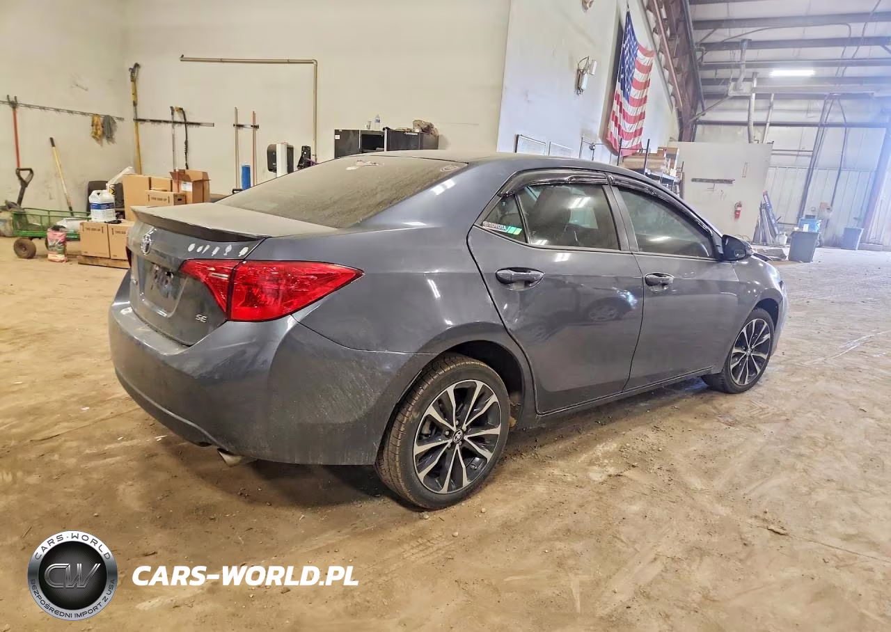 2017 Toyota Corolla Se VIN:5YFBURHE3HP629724 - 3