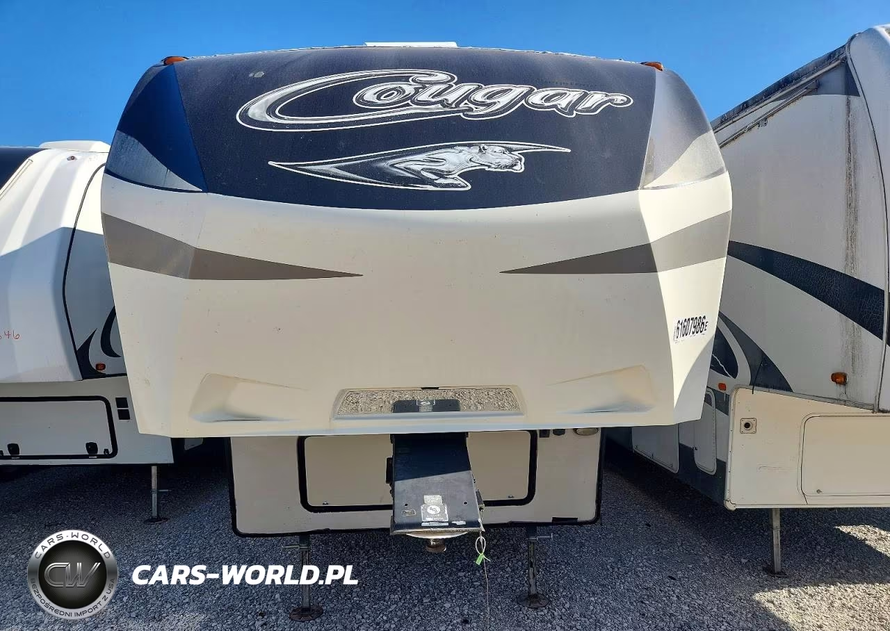 2017 Cougar 326Rds VIN:4YDF32627H2506055 - 9