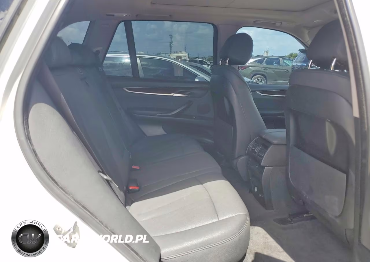2016 BMW X5 xDrive35I VIN:5UXKR0C52G0P25291 - 10