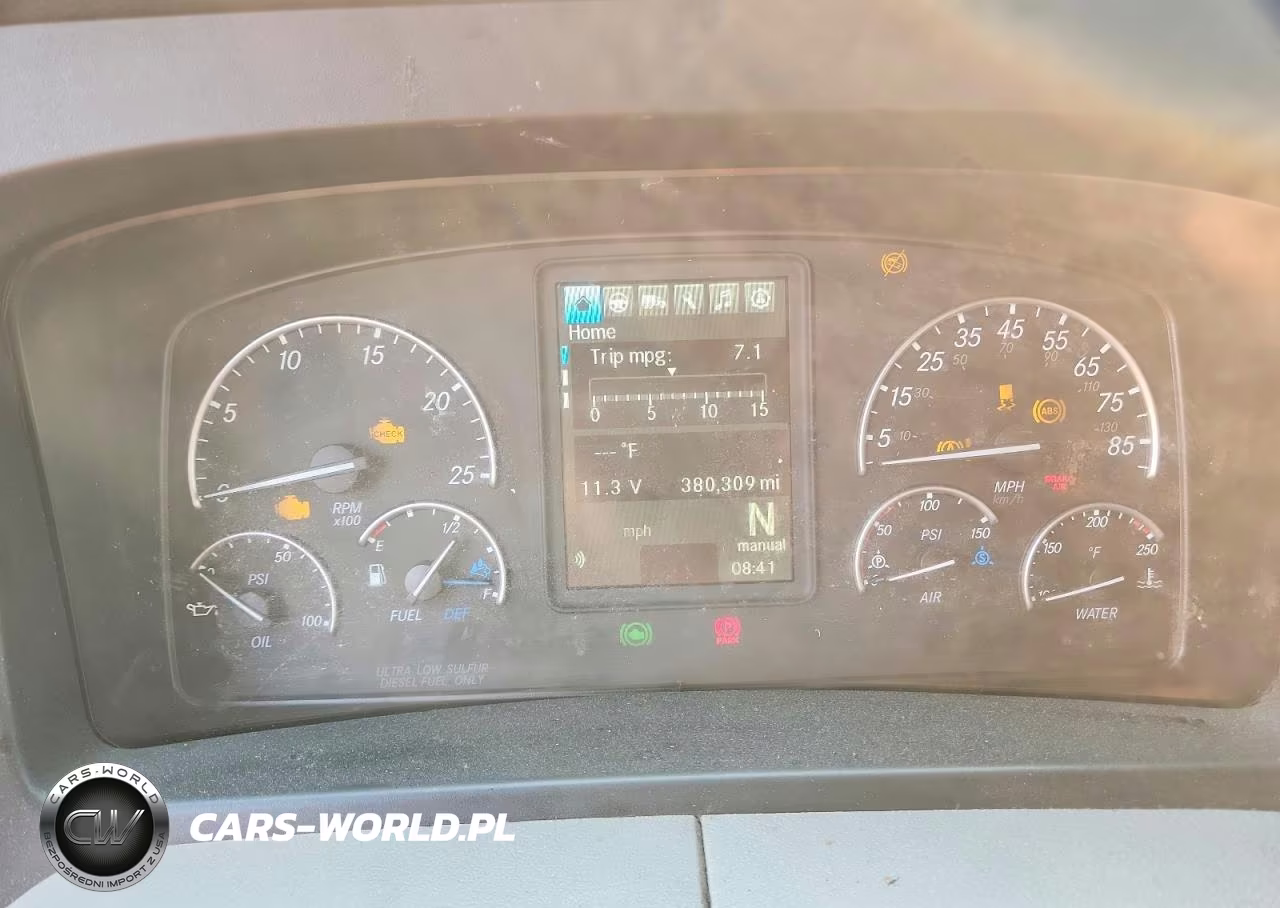 2019 Freightliner Cascadia 126 Semi Truck VIN:1FUJHHDR9KLKE3901 - 9