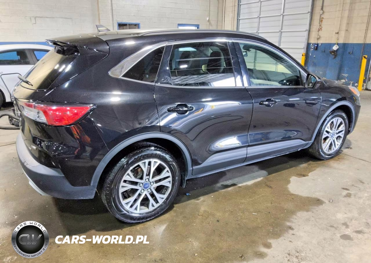 2021 Ford Escape Sel VIN:1FMCU0CZXMUA70031 - 3