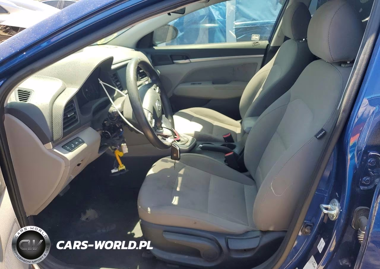 2020 Hyundai Elantra Sel VIN:5NPD84LF0LH566815 - 7