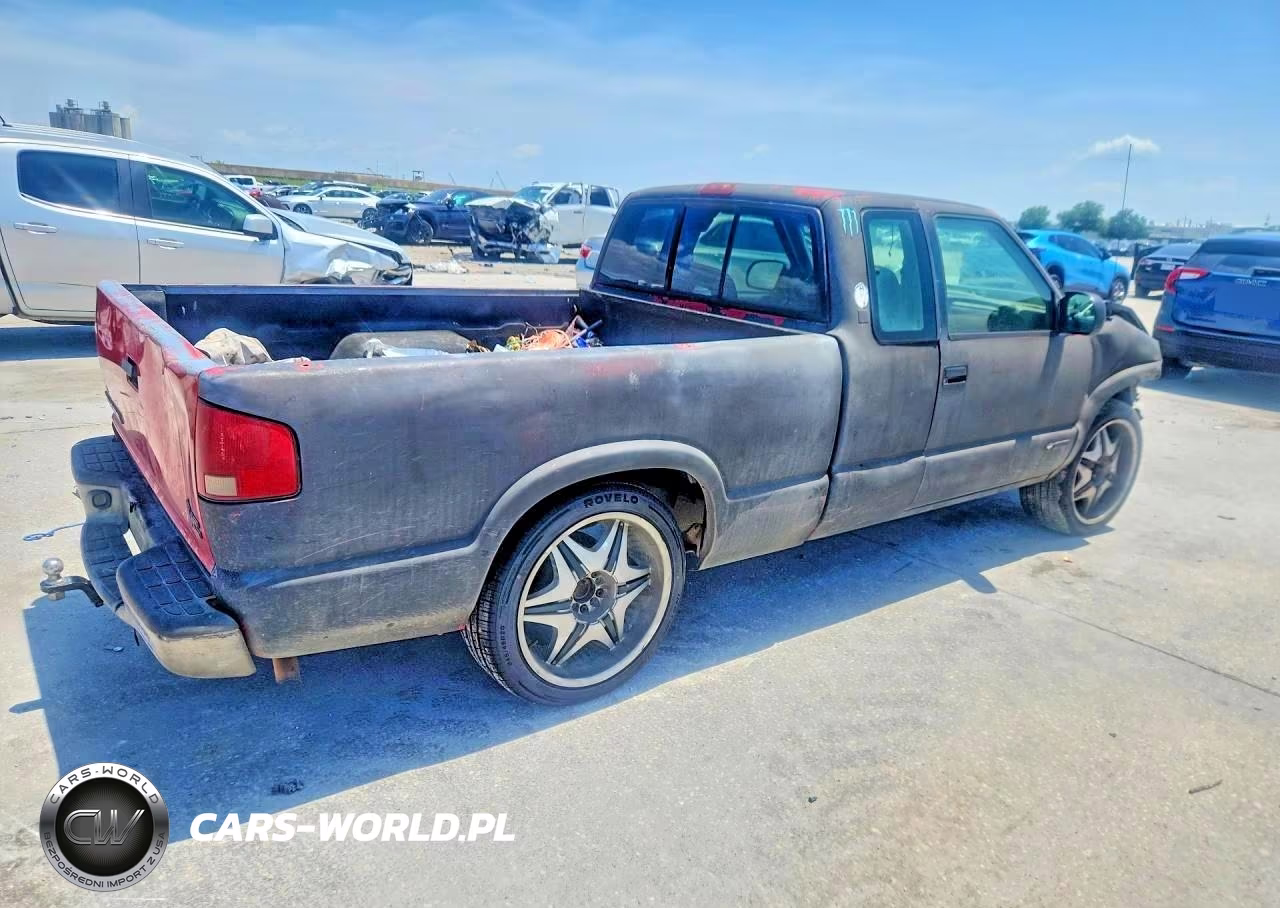 2001 GMC Sonoma VIN:1GTCS19W418102876 - 3