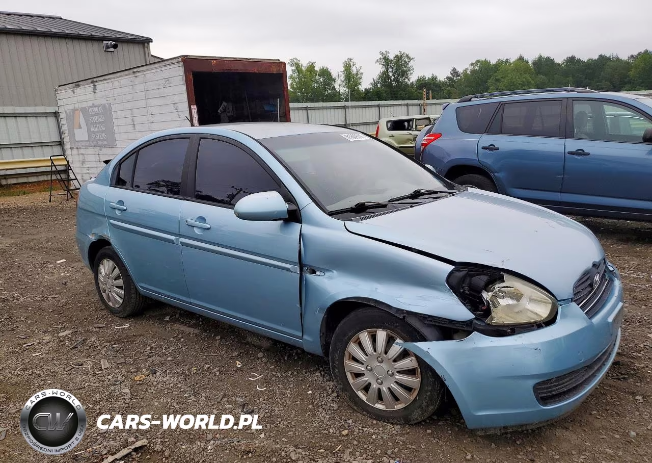 2008 Hyundai Accent Gls VIN:KMHCN46C28U207531 - 4