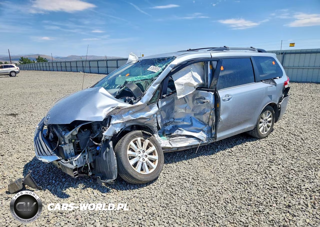 2014 Toyota Sienna Xle 7-Passenger – zdjęcie 1 z 14