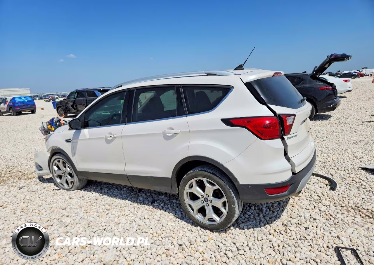 2019 Ford Escape Titanium VIN:1FMCU9J96KUA17668 - 2