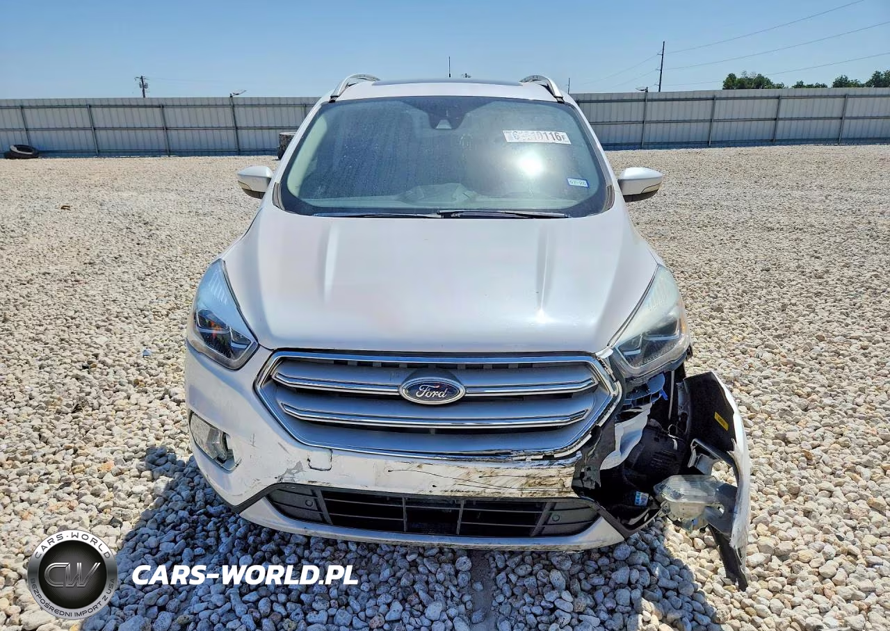 2019 Ford Escape Titanium VIN:1FMCU9J96KUA17668 - 5