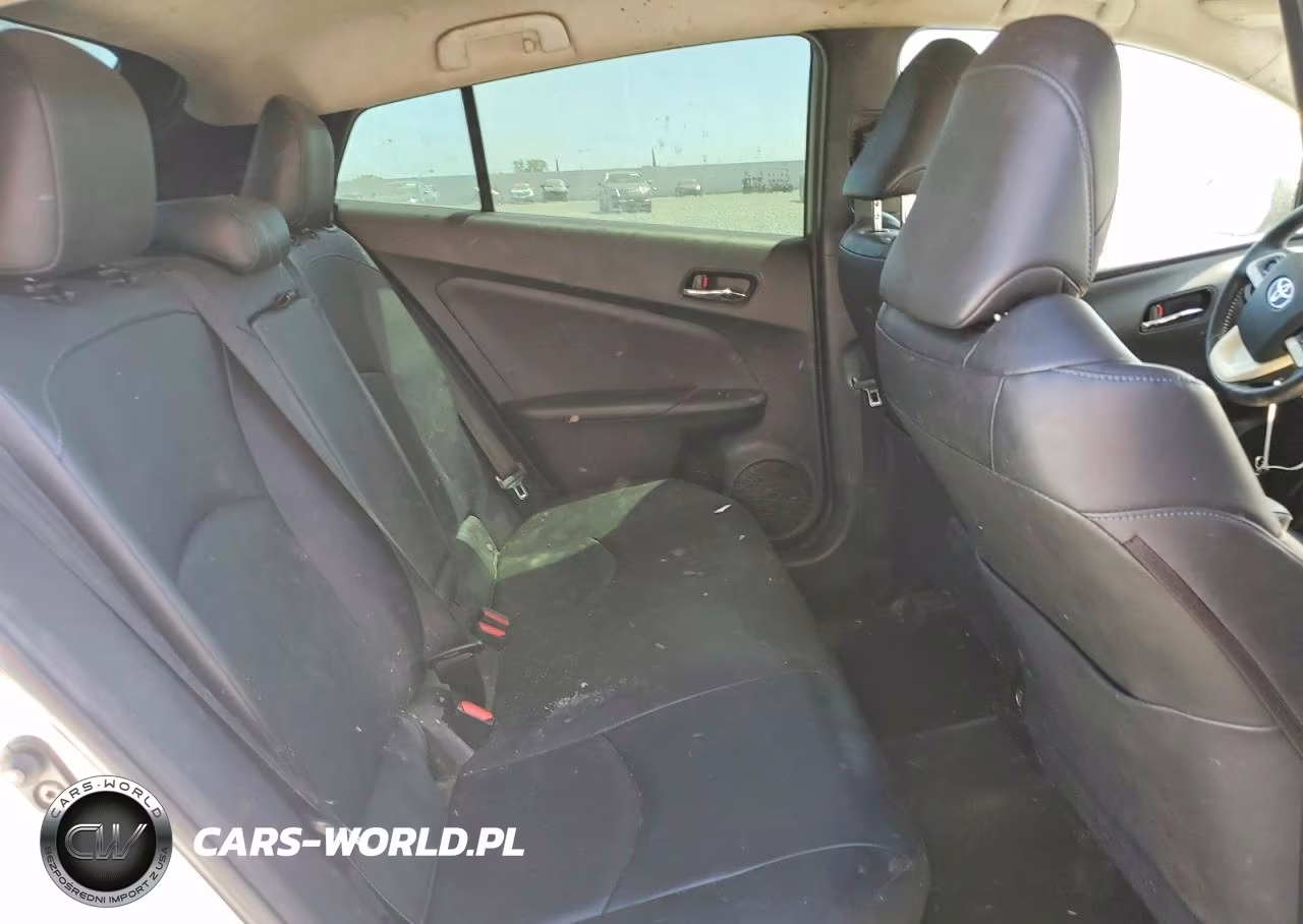 2017 Toyota Prius Four Touring VIN:JTDKARFU0H3032784 - 10