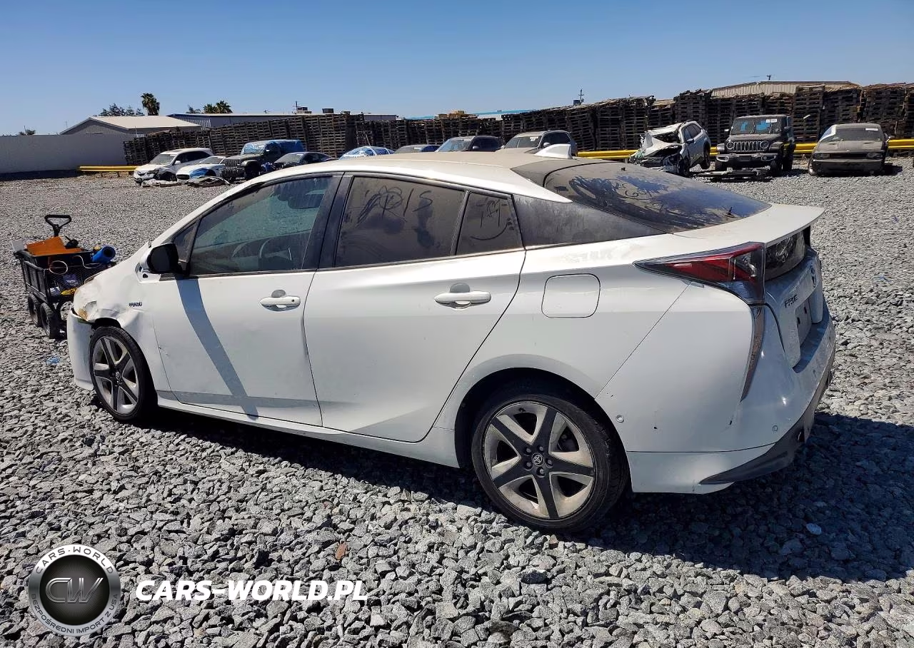 2017 Toyota Prius Four Touring VIN:JTDKARFU0H3032784 - 2