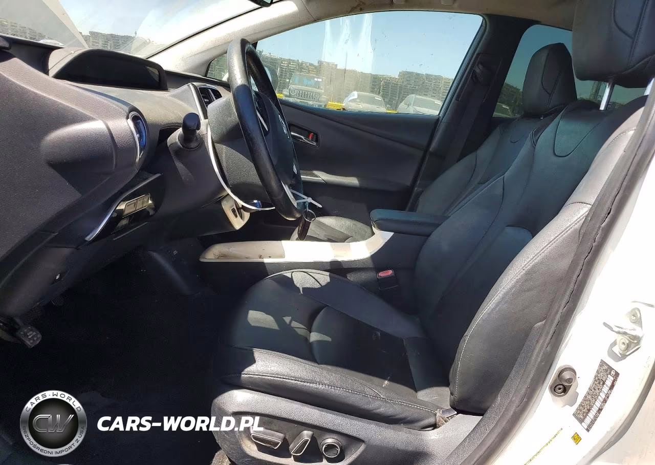 2017 Toyota Prius Four Touring VIN:JTDKARFU0H3032784 - 7
