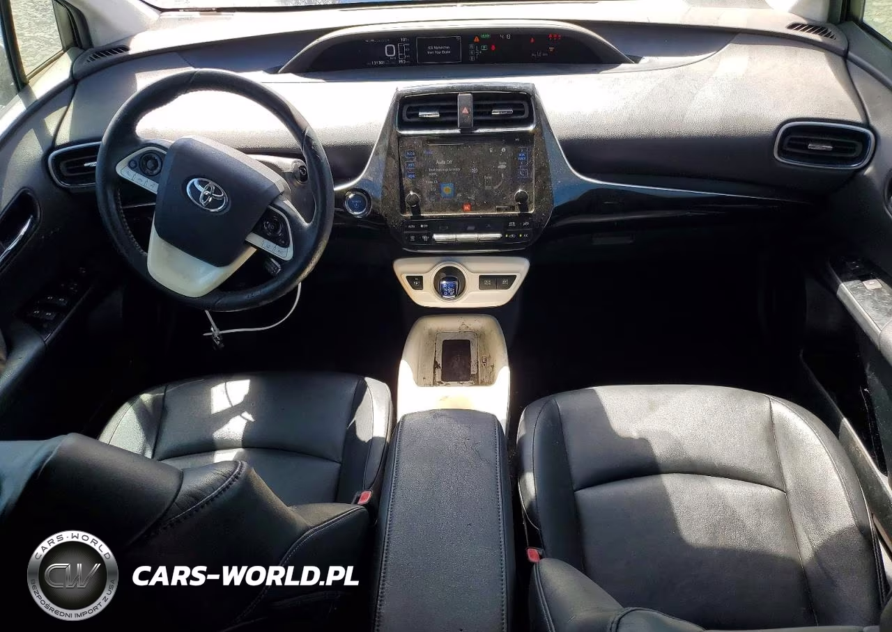2017 Toyota Prius Four Touring VIN:JTDKARFU0H3032784 - 8