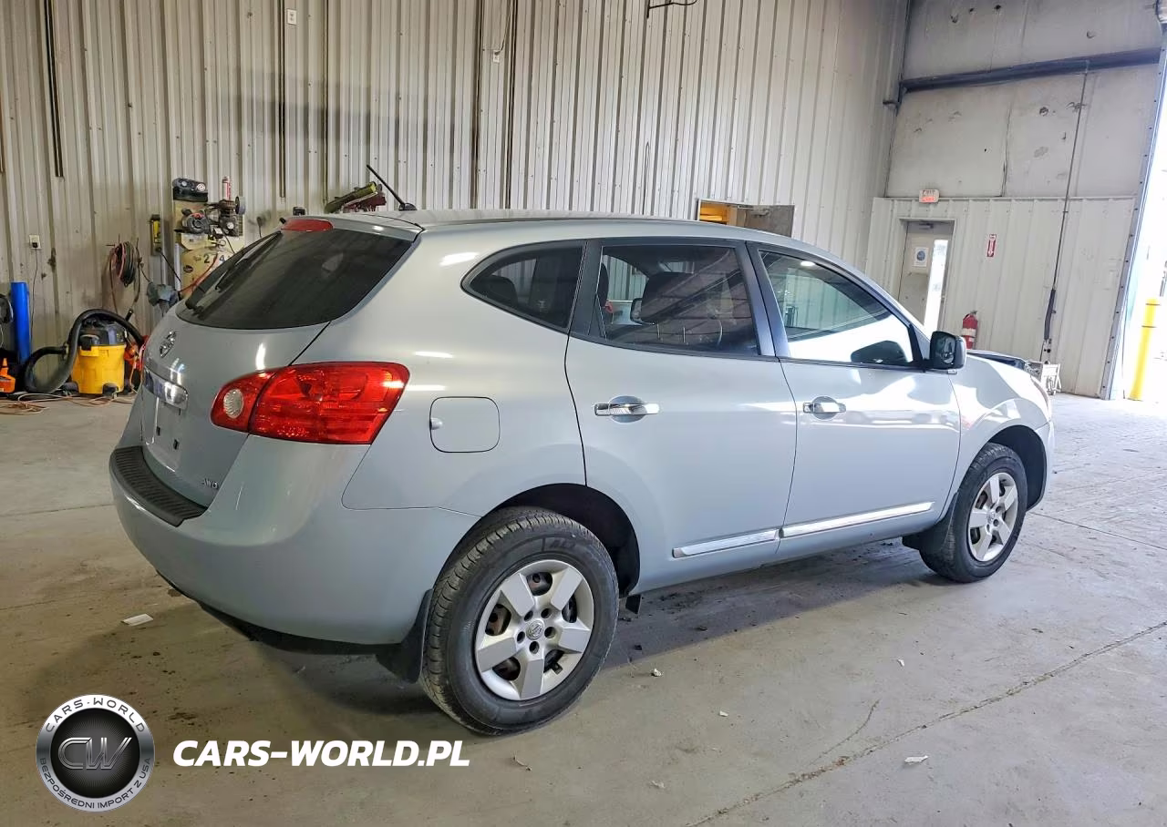 2014 Nissan Rogue Select S VIN:JN8AS5MVXEW200622 - 3