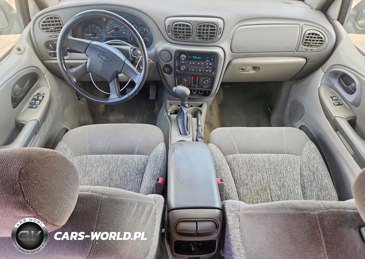 2003 Chevrolet Trailblazer VIN:1GNDS13S132128648 - 8