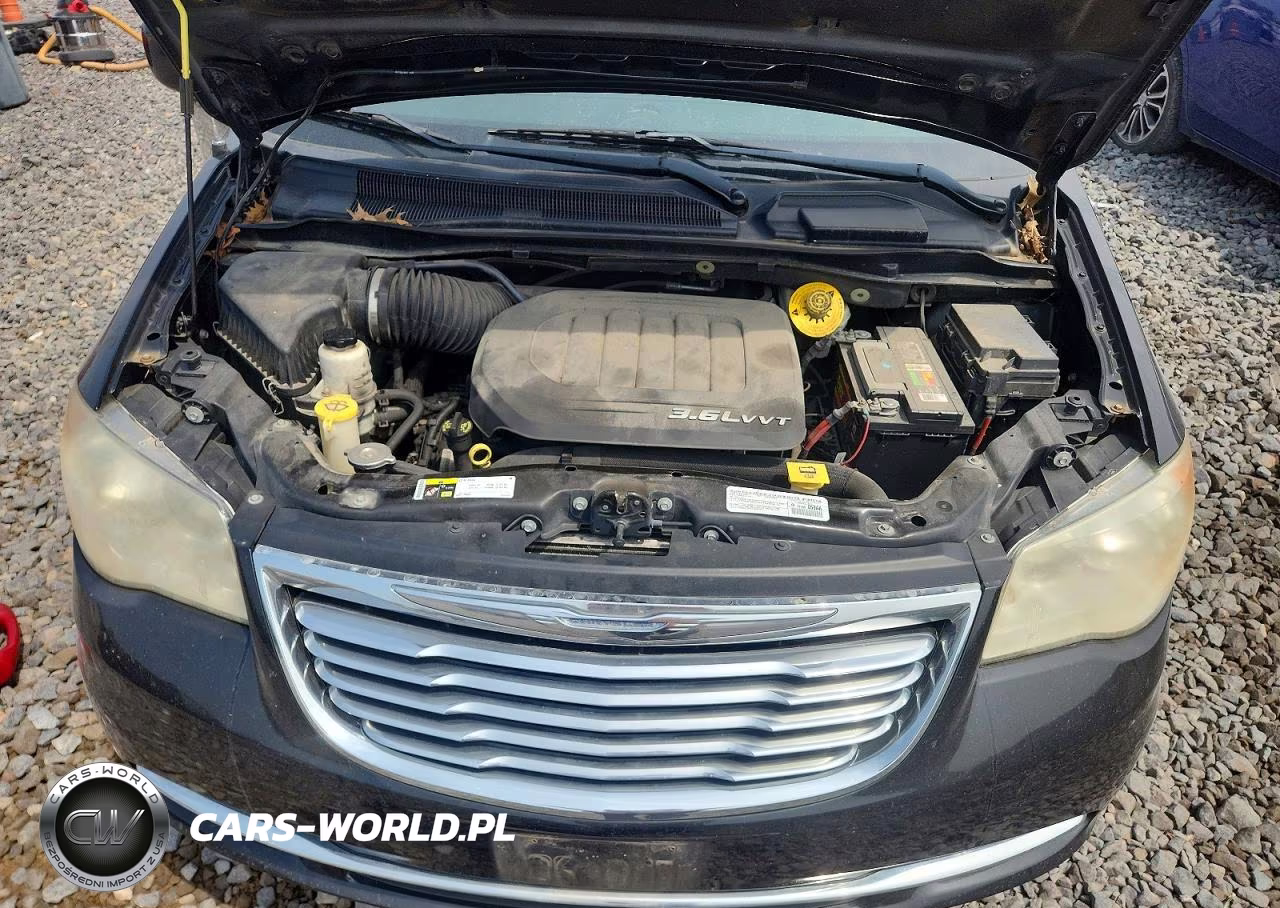 2014 Chrysler Town & Country Touring VIN:2C4RC1BG4ER300572 - 12