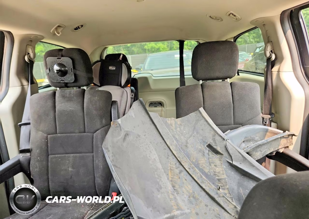 2012 Dodge Grand Caravan Sxt VIN:2C4RDGCG7CR179953 - 10