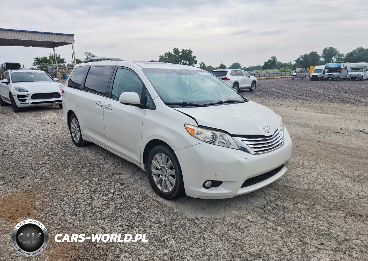 2011 Toyota Sienna Limited 7-Passenger VIN:5TDDK3DC6BS018388 - 4